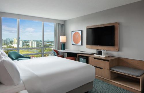 Florida Center Resort | Hotel Landy Orlando Universal Blvd, a Tribute Portfolio Hotel