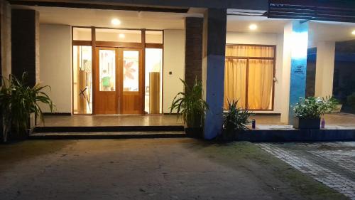New Town Hotel | Hotel Lanka Inn