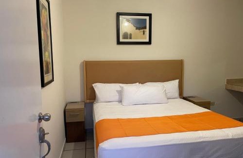 La Paz Hotel | HOTEL LAS PALMAS