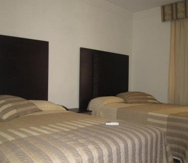 Zona Minerva Hotel | Hotel Las Pergolas