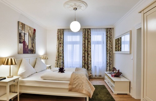 Baden Baden Old Town Hotel | Hotel Laterne