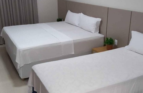 Pedreiras Hotel | HOTEL LEÃO XIII
