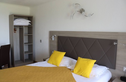 Saint-Florent Hotel | Hotel Le Bellevue