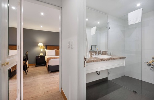 San Patricio Hotel | Hotel Le Manoir Bogota