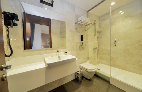 Cumhuriyet Hotel | Hotel Le Maritime