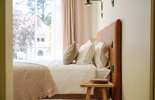 Talloires-Montmin Hotel | Hotel Le Mouton Bleu