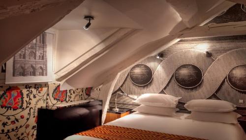 Sorbonne Hotel | Hotel Le Notre Dame Saint Michel
