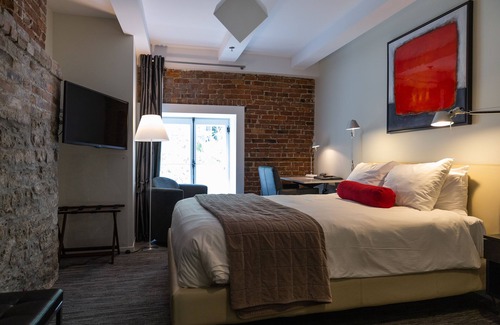 Lower Town Hotel | Hotel Le Priori
