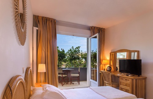 Porto-Vecchio Hotel | Hotel Le Tilbury