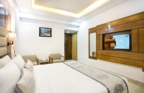 D.H.A. House | Hotel Legacy Karachi