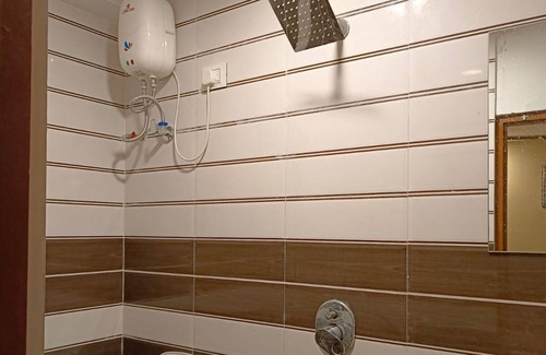 Ahmedabad Hotel | Hotel Lemon Inn