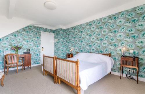 Saint-Jean-de-Luz Hotel | Hotel Les Goelands