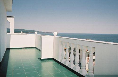 Primorsko Hotel | Hotel Levteri