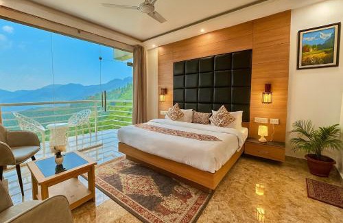 Tehri Hotel | Hotel Lily Woods, Near JW Marriott Mussoorie - A Beautiful Lavish & Luxury Hotel with Mountain View Managed By Lily