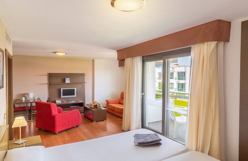 Corralejo Hotel | Hotel LIVVO Corralejo Beach