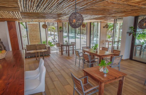 Zona Hotelera Hotel | Hotel Los Arrecifes
