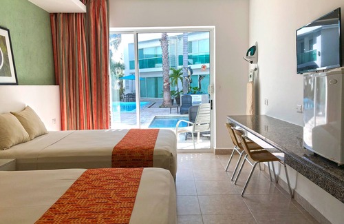 Chetumal Hotel | Hotel Los Cocos Chetumal