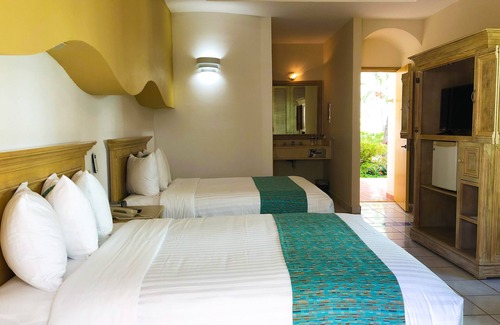 Chetumal Hotel | Hotel Los Cocos Chetumal