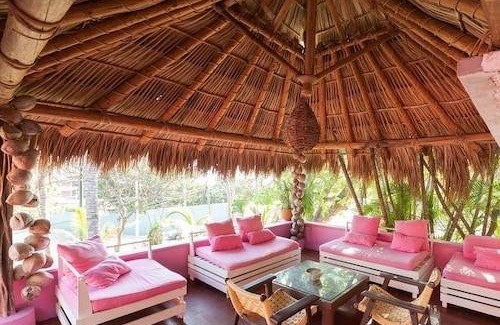 Las Playas Hotel | Hotel Los Flamingos