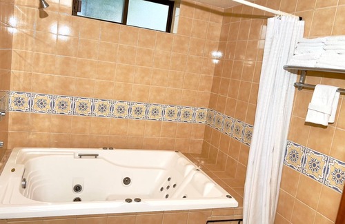 Comitan de Dominguez Hotel | Hotel Los Lagos De Montebello