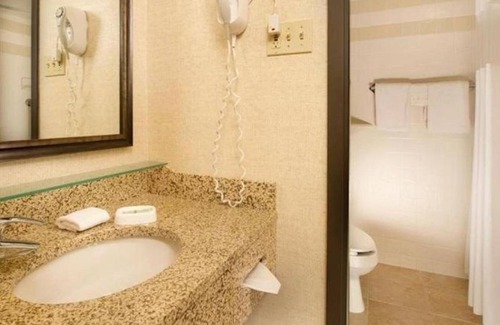 Kansas City Hotel | Hotel Lotus Kansas City Stadium