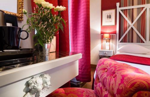 Paris City Center Hotel | Hotel Louvre Bons Enfants