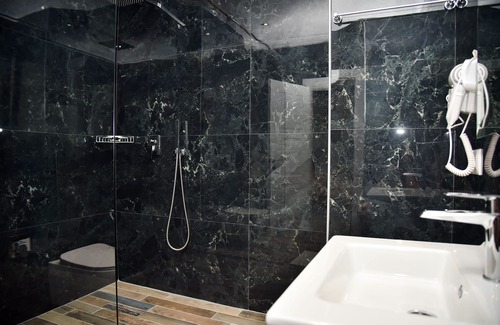Durres Hotel | Hotel Lubjana