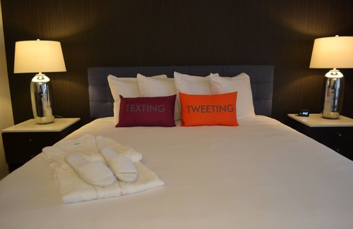 Downtown Hotel | Hotel Lucent