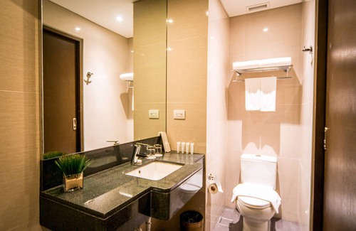 Santa Cruz Hotel | Hotel Lucky Chinatown Binondo Manila