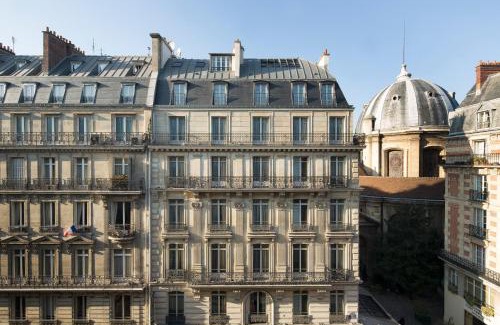 Palais-Royal Hotel | Hotel Lumen Paris Louvre