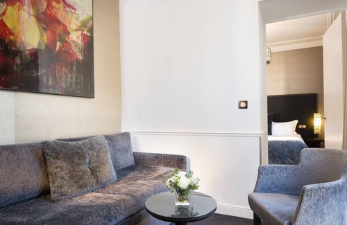 Palais-Royal Hotel | Hotel Lumen Paris Louvre