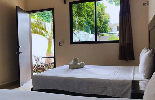 Bacalar Hotel | Hotel Luna and Studios 23 Bacalar - Free Bike Rental