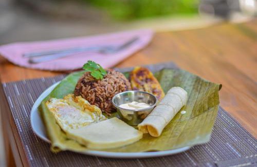 Tamarindo Bed & Breakfast | Hotel Luna Llena