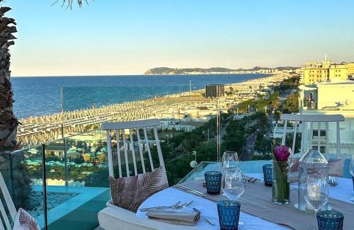 Riccione Hotel | Hotel Lungomare