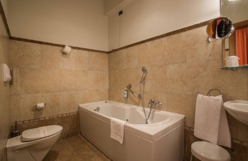 Alessandria Hotel | Hotel Lux