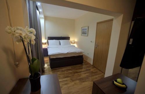 Podgorica Hotel | Hotel M