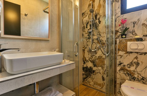Podgorica Hotel | Hotel M