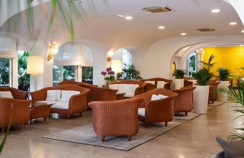 Fogliano Marina Hotel | HOTEL MADDALENA