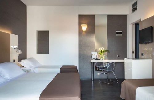 Fogliano Marina Hotel | HOTEL MADDALENA