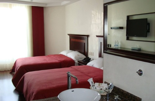 Ciudad Lopez Mateos Hotel | Hotel Madeira