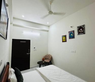 Paota Hotel | Hotel Madhav Palace