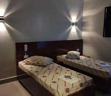 Zona Leste Hotel | Hotel Madrugada