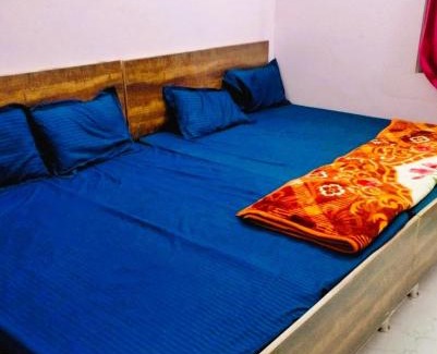Varanasi Hotel | Hotel Mahadev guest house Fully AC OR NON AC Room In Varanasi