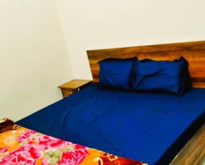 Varanasi Hotel | Hotel Mahadev guest house Fully AC OR NON AC Room In Varanasi
