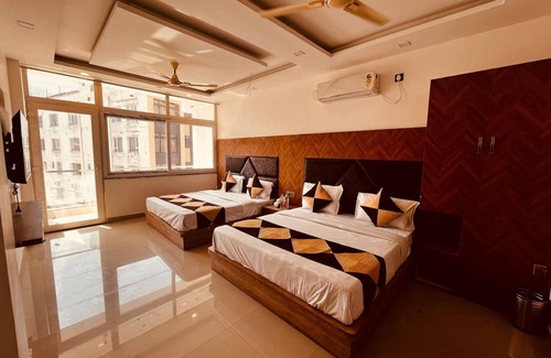 Tapovan Hotel | Hotel Mahadev Restaurant & Cafe