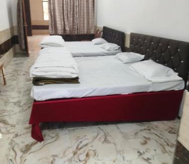 Naini Apartment | Hotel mahakumbh Nearest Arail Ghat