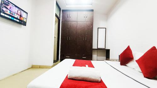 Lajpat Nagar Hotel | Hotel Maharaja Inn - Lajpat Nagar I