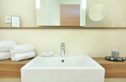 Quartier du Faubourg-Montmartre Hotel | Hotel Maison Axel Opéra Paris