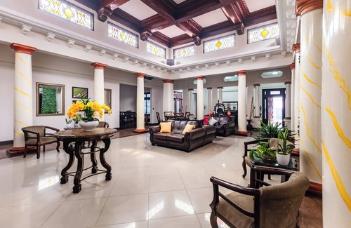 Amon Hotel | Hotel Majestad
