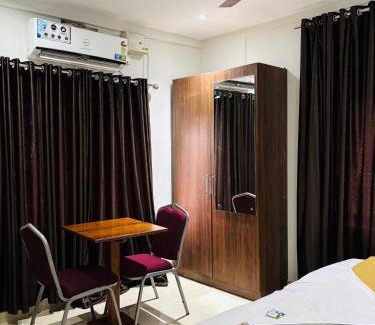 Perintalmanna Apartment | Hotel Malabar Grand